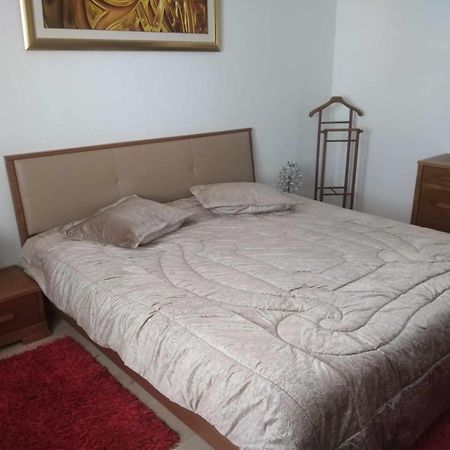 Yasmina Apartment Ariana Bagian luar foto