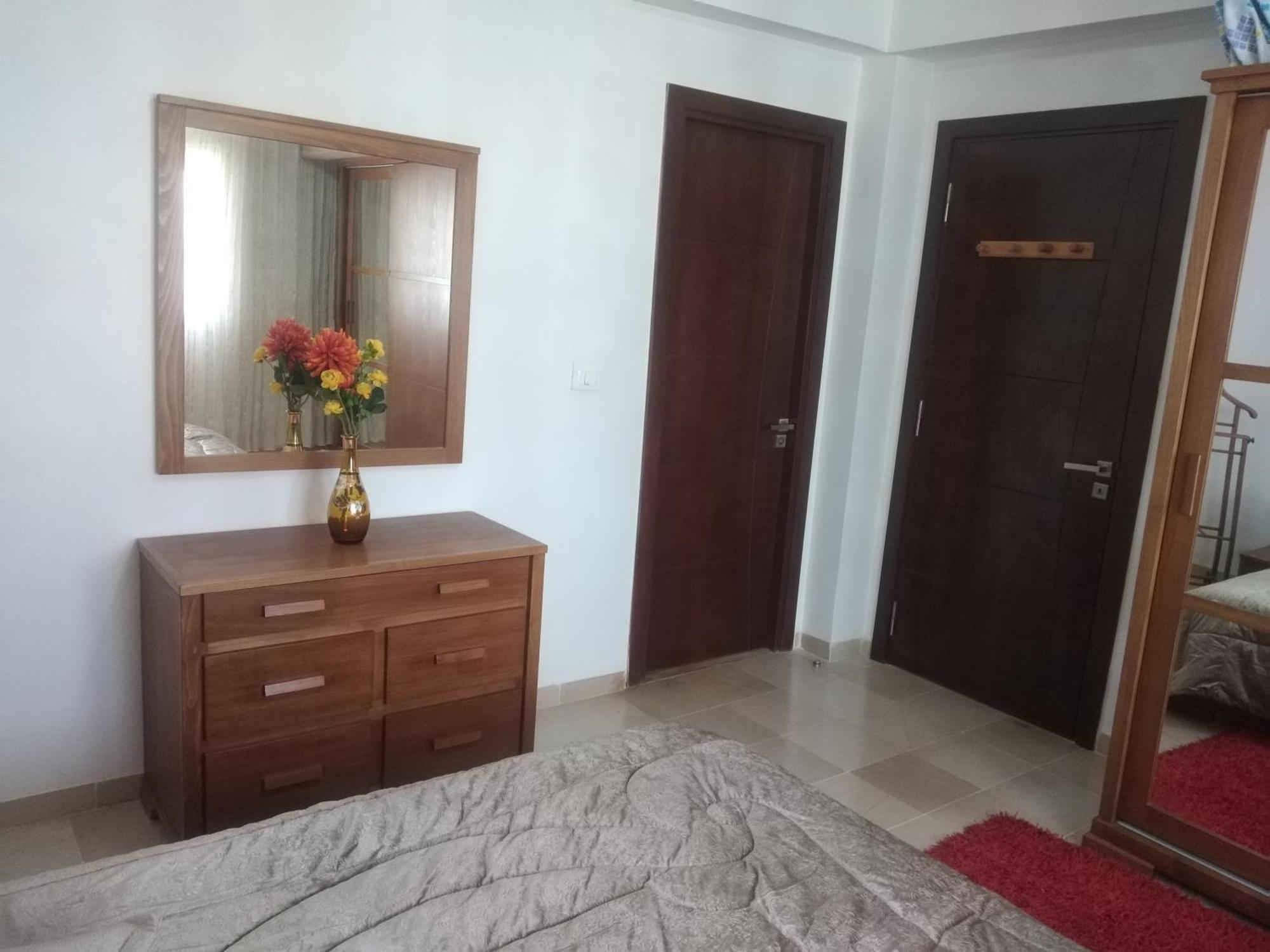 Yasmina Apartment Ariana Bagian luar foto